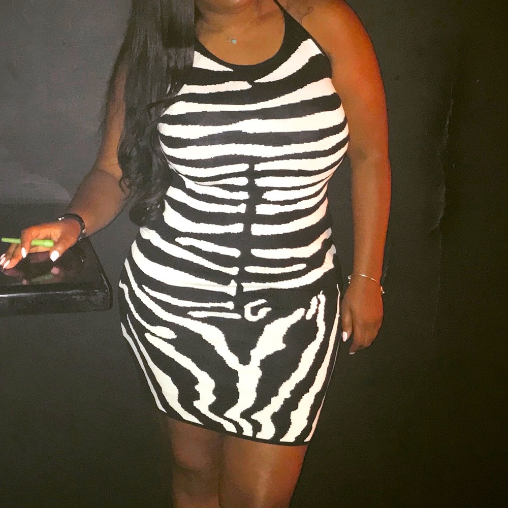 Black and white zebra print sweater dress XL